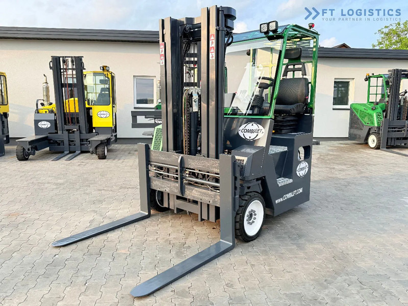 Carretilla de 4 vías Combilift COMBILIFT C4000CB – TRIPLEX 5200mm – Year 2017 – LPG – FREE LIFT – SIDESHIFT – FORK POSITIONER – CONDITION 5/5 COMBILIFT C4000CB: foto 1