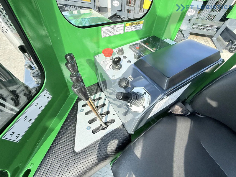 Carretilla de 4 vías Combilift Combilift C2500 / GAS / TRIPLEX 4900MM / FREE LIFT / ONLY 2446 HOURS / FORK POSITIONER / FULL CABIN / PERFECT CONDITION / Wide r: foto 18