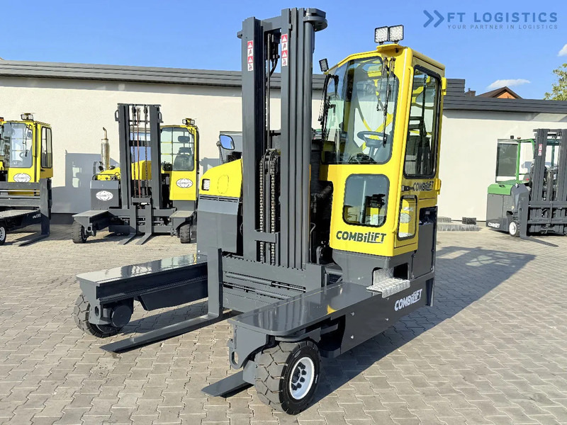 Combilift Combilift C5000 / DIESEL / TRIPLEX 6000MM / FREE LIFT / FORK POSITIONER / BUILT-IN SCALE / HEATING / FULL CABIN / PERFECT CONDIT - Carretilla de 4 vías: foto 1 Combilift Combilift C5000 / DIESEL / TRIPLEX 6000MM / FREE LIFT / FORK POSITIONER / BUILT-IN SCALE / HEATING / FULL CABIN / PERFECT CONDIT - Carretilla de 4 vías: foto 1