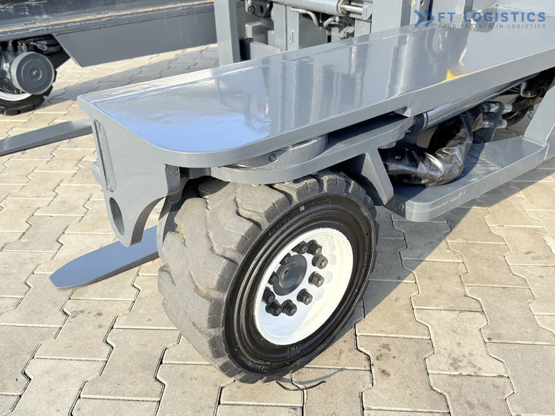 Combilift Combilift FOUR-WAY MULTIDIRECTIONAL FORKLIFT C4000 / GAS / DUPLEX 4500MM / ONLY 6604 HOURS / SIDE SHIFT / FULL CABIN / PERFECT C - Carretilla de 4 vías: foto 4 Combilift Combilift FOUR-WAY MULTIDIRECTIONAL FORKLIFT C4000 / GAS / DUPLEX 4500MM / ONLY 6604 HOURS / SIDE SHIFT / FULL CABIN / PERFECT C - Carretilla de 4 vías: foto 4