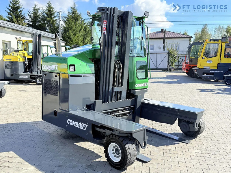 Combilift FOUR-WAY / MULTI-DIRECTIONAL FORKLIFT C4500 / DIESEL / TRIPLEX 4900MM / ONLY 4160 WORKING HOURS / FORK POSITIONER / FULL CABIN W - Carretilla de 4 vías: foto 5 Combilift FOUR-WAY / MULTI-DIRECTIONAL FORKLIFT C4500 / DIESEL / TRIPLEX 4900MM / ONLY 4160 WORKING HOURS / FORK POSITIONER / FULL CABIN W - Carretilla de 4 vías: foto 5