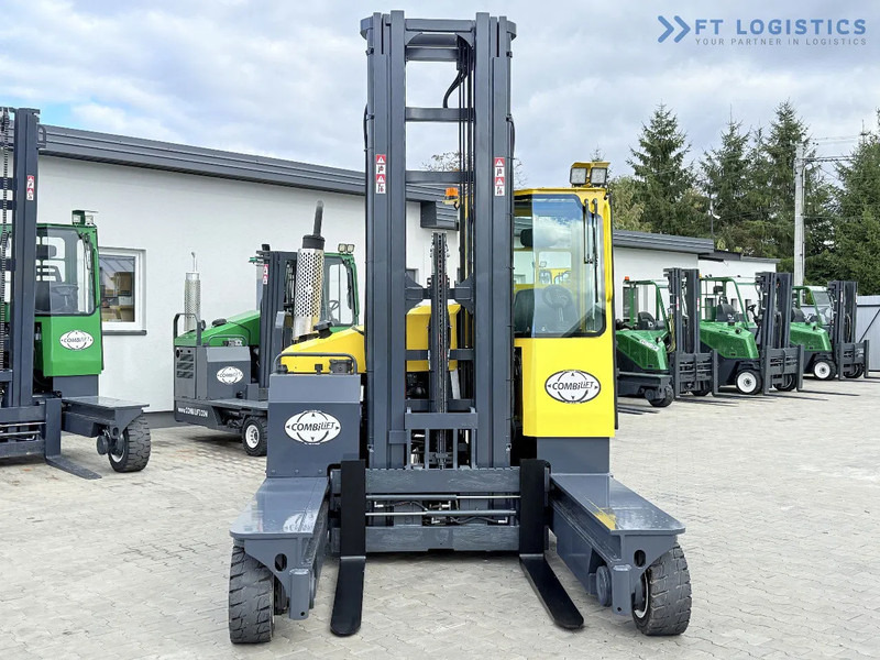 Combilift FOUR-WAY / MULTI-DIRECTIONAL FORKLIFT / C5000 / DIESEL / TRIPLEX 7600MM / FULL FREE LIFT / FORK POSITIONER / HEATING / FULL HEAT - Carretilla de 4 vías: foto 3 Combilift FOUR-WAY / MULTI-DIRECTIONAL FORKLIFT / C5000 / DIESEL / TRIPLEX 7600MM / FULL FREE LIFT / FORK POSITIONER / HEATING / FULL HEAT - Carretilla de 4 vías: foto 3