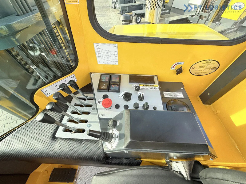 Carretilla de 4 vías Combilift FOUR-WAY / MULTI-DIRECTIONAL FORKLIFT C5000XL / GAS / TRIPLEX 6000MM / FREE LIFT / FORK POSITIONER / HEATING / EXTENDABLE FORKS: foto 15 Carretilla de 4 vías Combilift FOUR-WAY / MULTI-DIRECTIONAL FORKLIFT C5000XL / GAS / TRIPLEX 6000MM / FREE LIFT / FORK POSITIONER / HEATING / EXTENDABLE FORKS: foto 15