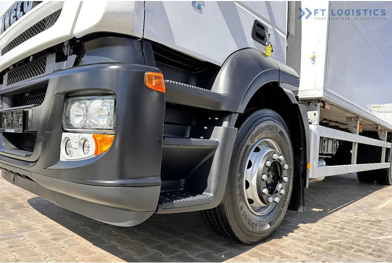 Iveco Stralis 420 STRALIS 420 / Refrigerated Truck / Carrier Supra 950 / 19 Pallets / Tail Lift / Tires - Frigorífico camión: foto 4 Iveco Stralis 420 STRALIS 420 / Refrigerated Truck / Carrier Supra 950 / 19 Pallets / Tail Lift / Tires - Frigorífico camión: foto 4