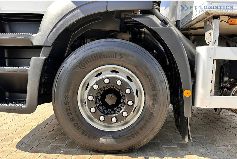 Iveco Stralis 420 STRALIS 420 / Refrigerated Truck / Carrier Supra 950 / 19 Pallets / Tail Lift / Tires - Frigorífico camión: foto 5 Iveco Stralis 420 STRALIS 420 / Refrigerated Truck / Carrier Supra 950 / 19 Pallets / Tail Lift / Tires - Frigorífico camión: foto 5