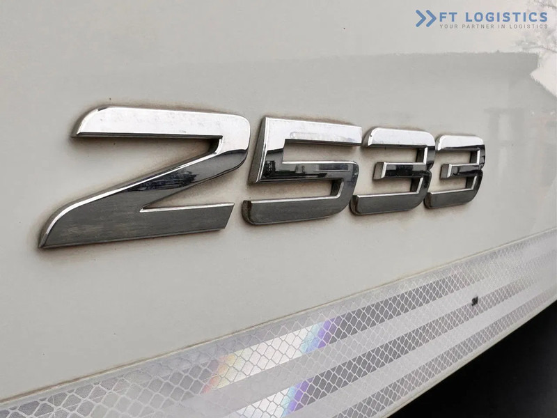 Mercedes-Benz Actros 2532 ANTOS 2533 / TAIL LIFT / 19X PALLETS / TIRES 80% / PERFECT CONDITION! - Frigorífico camión: foto 5 Mercedes-Benz Actros 2532 ANTOS 2533 / TAIL LIFT / 19X PALLETS / TIRES 80% / PERFECT CONDITION! - Frigorífico camión: foto 5