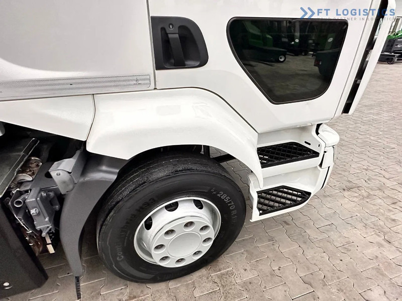 Camión lona Renault Midlum 250 Renault D 250 / AUTOMATIC / 4X2 / 18 PALLETS / TAIL LIFT / SIDE BOARDS / curtainsider truck: foto 10