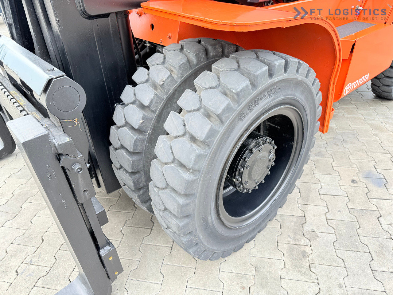 TOYOTA 60-5FD80 / DIESEL / DUPLEX - 4500MM / NEW TYRES / HEATED CABIN / 8 TON / UDT / EXCELLENT CONDITION - Carretilla elevadora diésel: foto 4 TOYOTA 60-5FD80 / DIESEL / DUPLEX - 4500MM / NEW TYRES / HEATED CABIN / 8 TON / UDT / EXCELLENT CONDITION - Carretilla elevadora diésel: foto 4