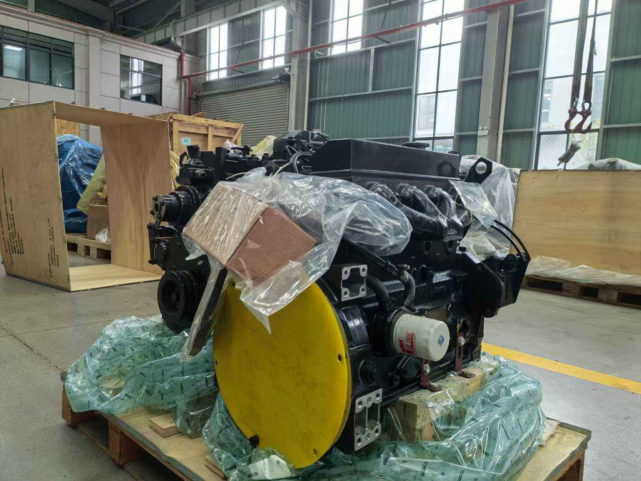 CUMMINS B3.3 - Motor para Excavadora: foto 1 CUMMINS B3.3 - Motor para Excavadora: foto 1