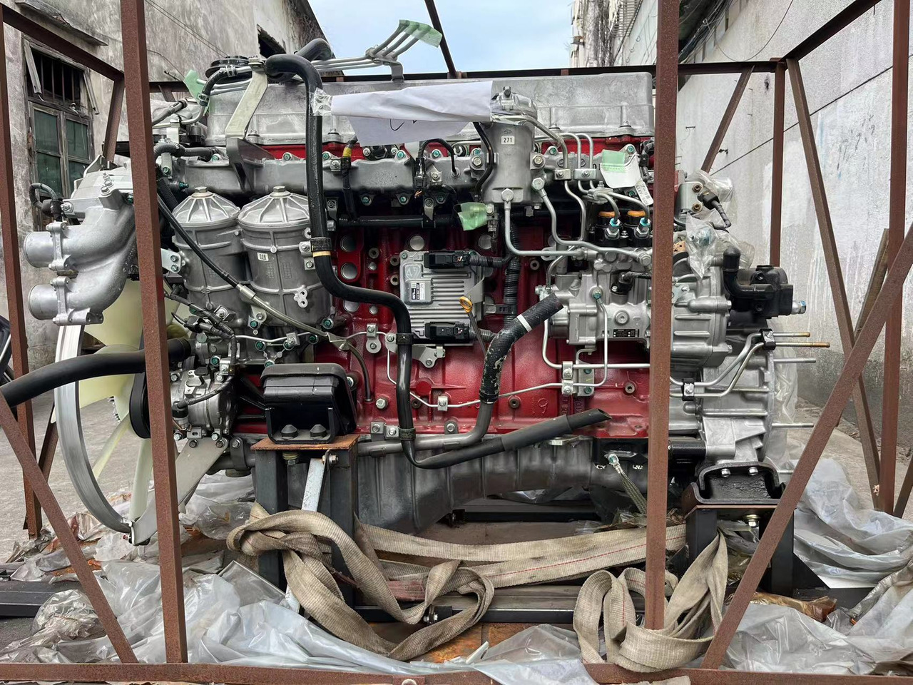 HINO E13C - Motor para Volquete camión: foto 1 HINO E13C - Motor para Volquete camión: foto 1