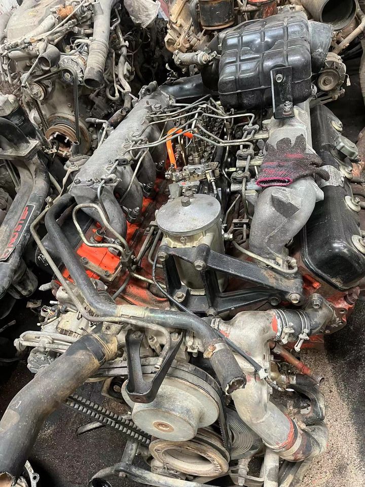 ISUZU 10PE1 - Motor: foto 3 ISUZU 10PE1 - Motor: foto 3