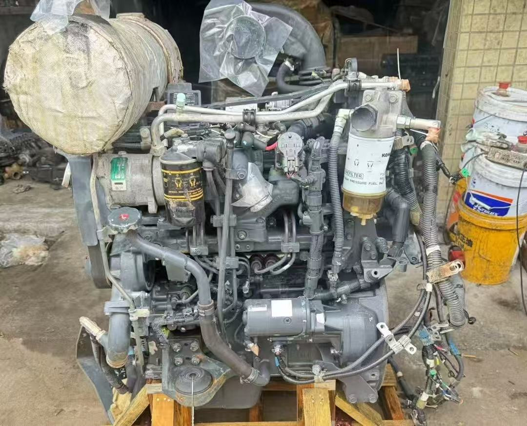 KOMATSU 4D95LE-6 - Motor para Miniexcavadora: foto 3 KOMATSU 4D95LE-6 - Motor para Miniexcavadora: foto 3