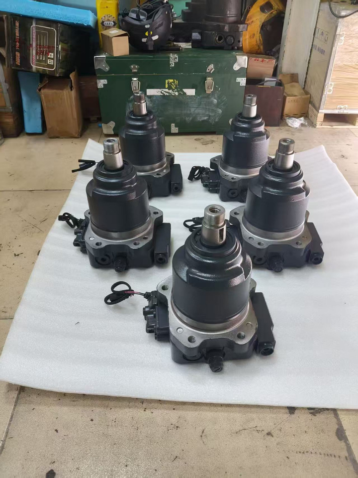 KOMATSU 708-7w-00210 - Motor hidráulico para Implemento: foto 2 KOMATSU 708-7w-00210 - Motor hidráulico para Implemento: foto 2