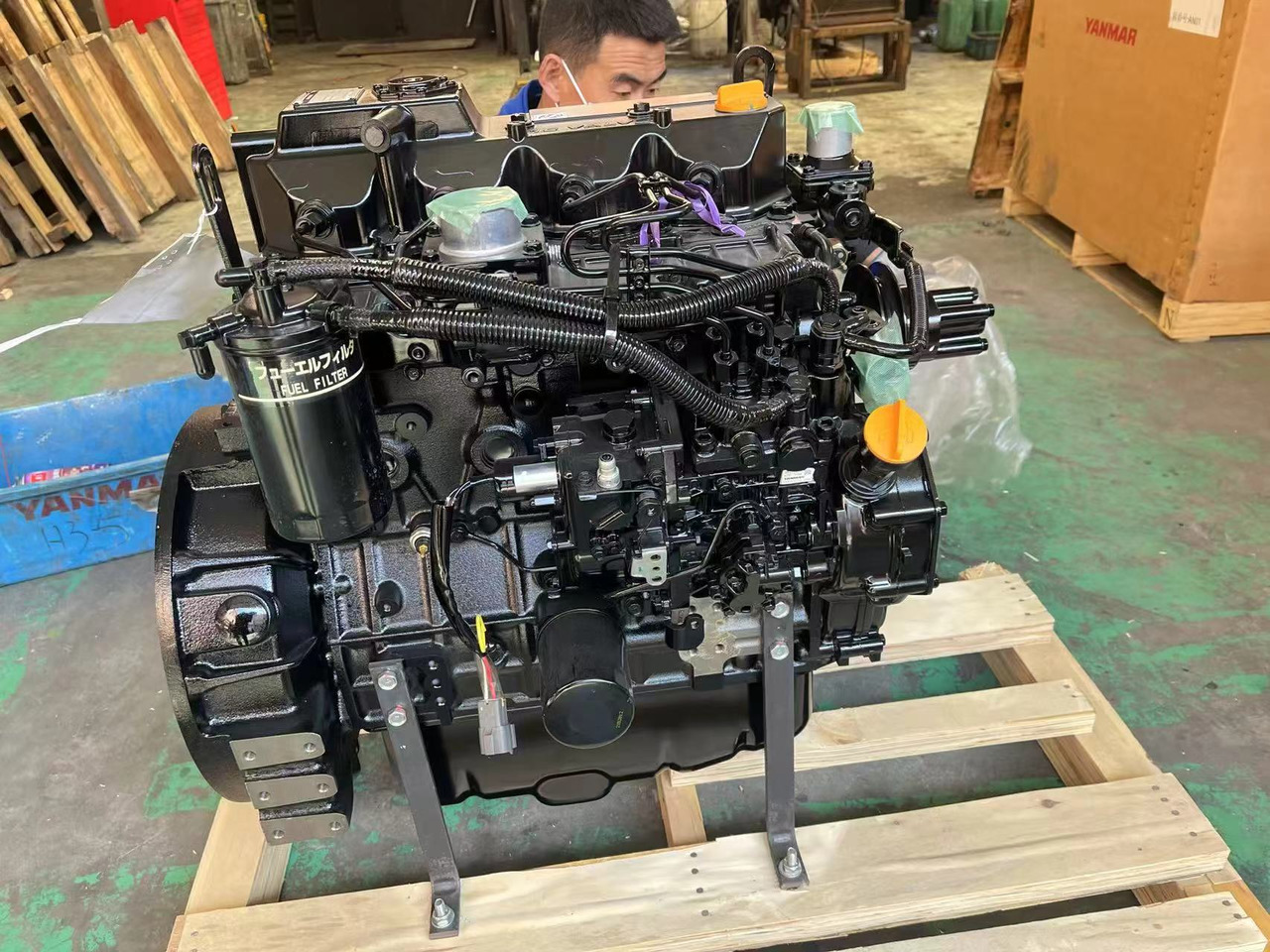 YANMAR 4TNV94L - Motor para Excavadora: foto 2 YANMAR 4TNV94L - Motor para Excavadora: foto 2