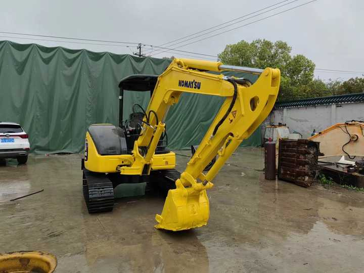 Cheap Selling Second Hand Mini Excavator Komatsu PC40 4Ton Japanese Komatsu PC40 Used Excavator for Sale - Excavadora: foto 3 Cheap Selling Second Hand Mini Excavator Komatsu PC40 4Ton Japanese Komatsu PC40 Used Excavator for Sale - Excavadora: foto 3