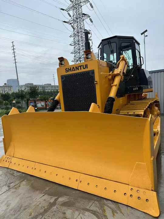 China Famous Brand Used Shantui SD22 Crawler Bulldozer Low Price Running Working Condition for Sale SD16/SD22/SD32 in Stock - Bulldozer: foto 2 China Famous Brand Used Shantui SD22 Crawler Bulldozer Low Price Running Working Condition for Sale SD16/SD22/SD32 in Stock - Bulldozer: foto 2