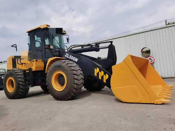 China Jiangsu Famous Brand Used Wheel Good Condition Loader ZL50GN Used Loader for Sale - Cargadora de ruedas: foto 5 China Jiangsu Famous Brand Used Wheel Good Condition Loader ZL50GN Used Loader for Sale - Cargadora de ruedas: foto 5