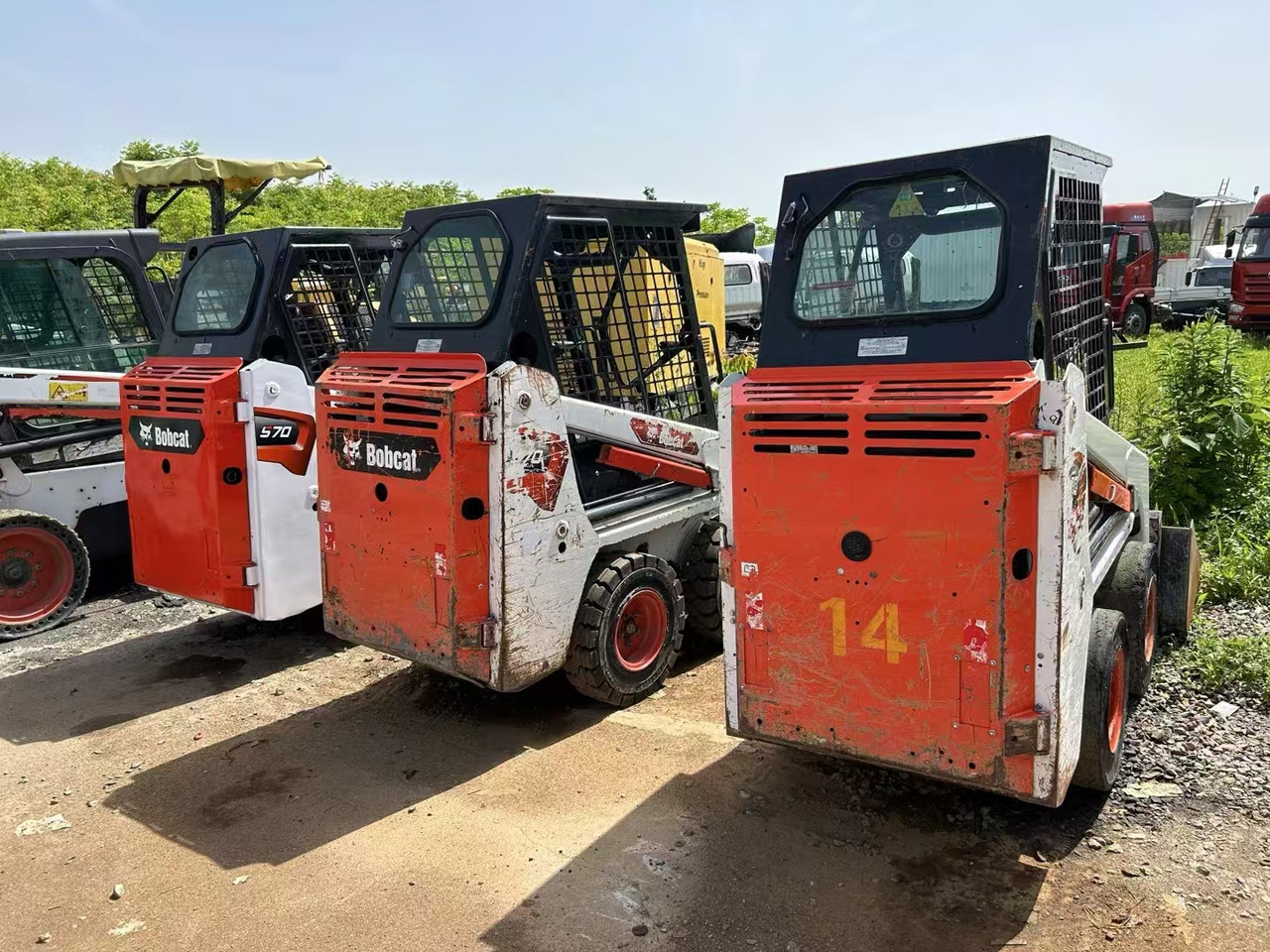 BOBCAT used bobcat s70 hotsale high quality - Maquinaria de construcción: foto 5 BOBCAT used bobcat s70 hotsale high quality - Maquinaria de construcción: foto 5