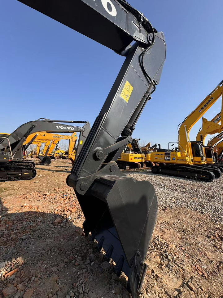 VOLVO Used Excellent Excavator EC210 on Sale - Maquinaria de construcción: foto 2 VOLVO Used Excellent Excavator EC210 on Sale - Maquinaria de construcción: foto 2