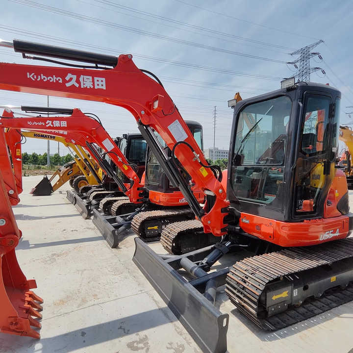 Perfect Condition Kubota U55-4 Japan Brand Mini Excavator with Pusher for Sale Kubota U25 35 55 5tons - Excavadora: foto 1 Perfect Condition Kubota U55-4 Japan Brand Mini Excavator with Pusher for Sale Kubota U25 35 55 5tons - Excavadora: foto 1