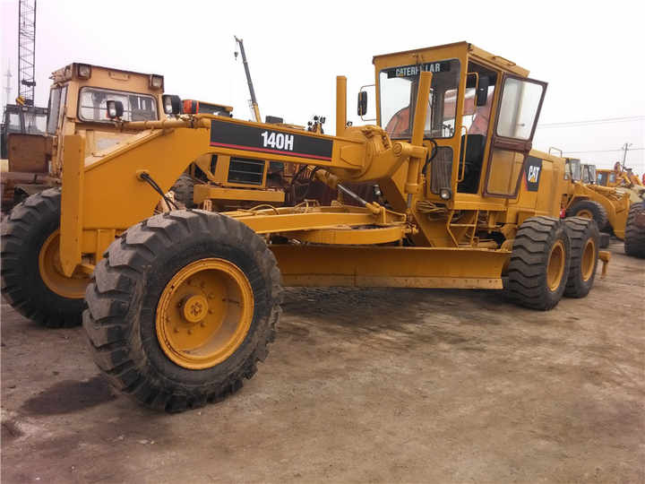 Used Caterpillar CAT 140H Land Road Motor Grader CAT140 CAT Used Grader Cheap Price for Sale - Grader: foto 2 Used Caterpillar CAT 140H Land Road Motor Grader CAT140 CAT Used Grader Cheap Price for Sale - Grader: foto 2