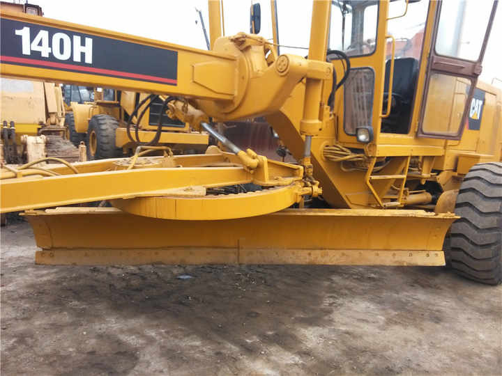Used Caterpillar CAT 140H Land Road Motor Grader CAT140 CAT Used Grader Cheap Price for Sale - Grader: foto 4 Used Caterpillar CAT 140H Land Road Motor Grader CAT140 CAT Used Grader Cheap Price for Sale - Grader: foto 4