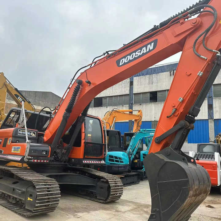 Used Digger Doosan DX225LC-9T Construction Machinery Construction Digger Used Doosan DX225LC-9T Cheap Excavator - Excavadora de cadenas: foto 1 Used Digger Doosan DX225LC-9T Construction Machinery Construction Digger Used Doosan DX225LC-9T Cheap Excavator - Excavadora de cadenas: foto 1