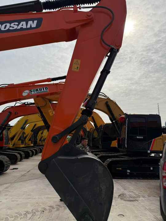 Used Digger Doosan DX225LC-9T Construction Machinery Construction Digger Used Doosan DX225LC-9T Cheap Excavator - Excavadora de cadenas: foto 2 Used Digger Doosan DX225LC-9T Construction Machinery Construction Digger Used Doosan DX225LC-9T Cheap Excavator - Excavadora de cadenas: foto 2