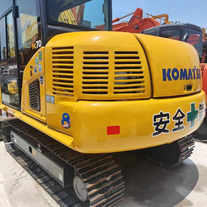 Used Excavator KOMATSU PC70-8 Construction Machinery Excavator PC70-8 PC60 PC70 Excavators for Sale at Negotiable Price - Excavadora: foto 3 Used Excavator KOMATSU PC70-8 Construction Machinery Excavator PC70-8 PC60 PC70 Excavators for Sale at Negotiable Price - Excavadora: foto 3