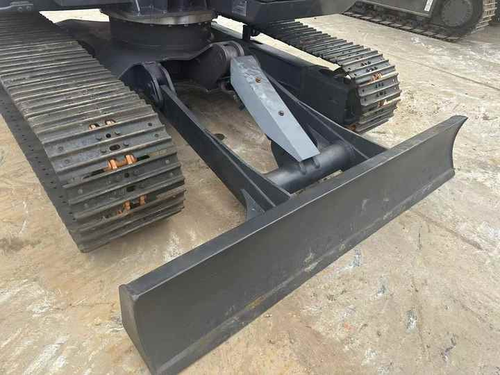 Used HITACHI ZX-70 - Excavadora: foto 4 Used HITACHI ZX-70 - Excavadora: foto 4