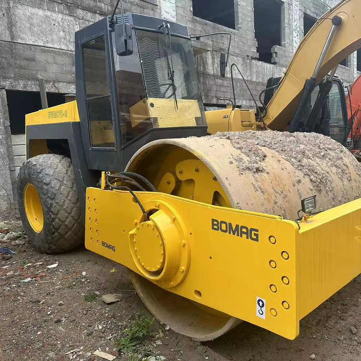 Used Heavy Construction Equipment BW217D Second Hand Road Rollers Used Machine Hot Sale - Compactador: foto 1 Used Heavy Construction Equipment BW217D Second Hand Road Rollers Used Machine Hot Sale - Compactador: foto 1