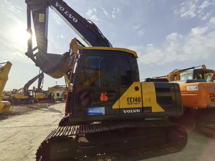 Used Volvo 14 tonne crawler excavator Volvo ec140 excavator powerful low price good quality for sale - Excavadora de cadenas: foto 3 Used Volvo 14 tonne crawler excavator Volvo ec140 excavator powerful low price good quality for sale - Excavadora de cadenas: foto 3