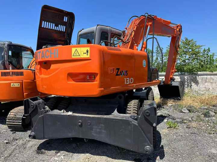 Used Wheel Excavator Hitachi ZX 130W Made in Japan 13tonHitachi Zx130w Wheel Excavator Price Used Hitachi Zx130 Excavator SALE - Excavadora: foto 2 Used Wheel Excavator Hitachi ZX 130W Made in Japan 13tonHitachi Zx130w Wheel Excavator Price Used Hitachi Zx130 Excavator SALE - Excavadora: foto 2