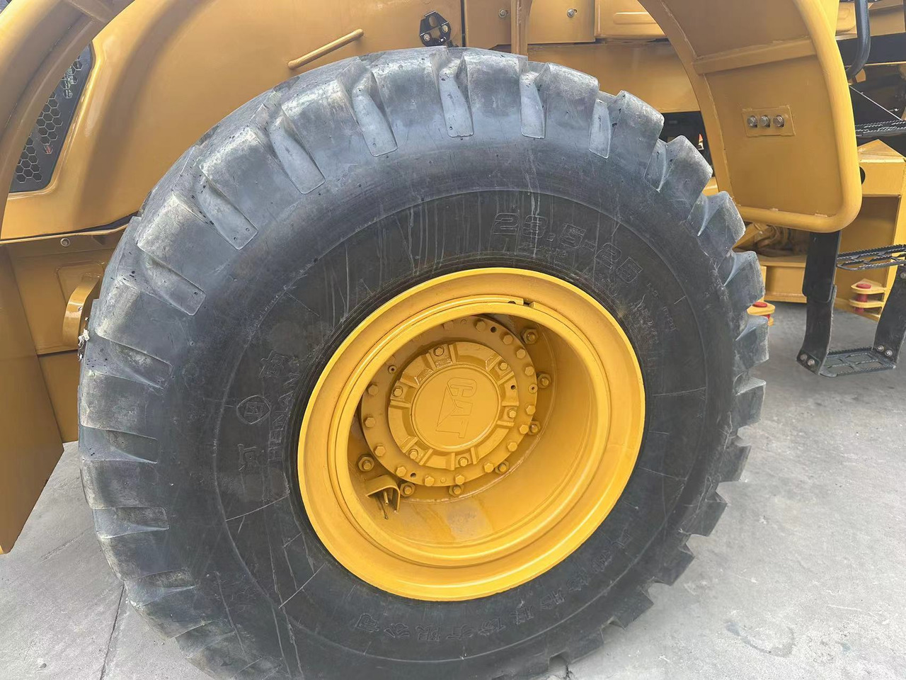 WHEEL LOADER Used Caterpillar 966h Loader for Sale Lots of Heavy Equipment in Stock Wight 5tons Wheel Loader - Cargadora de ruedas: foto 4 WHEEL LOADER Used Caterpillar 966h Loader for Sale Lots of Heavy Equipment in Stock Wight 5tons Wheel Loader - Cargadora de ruedas: foto 4