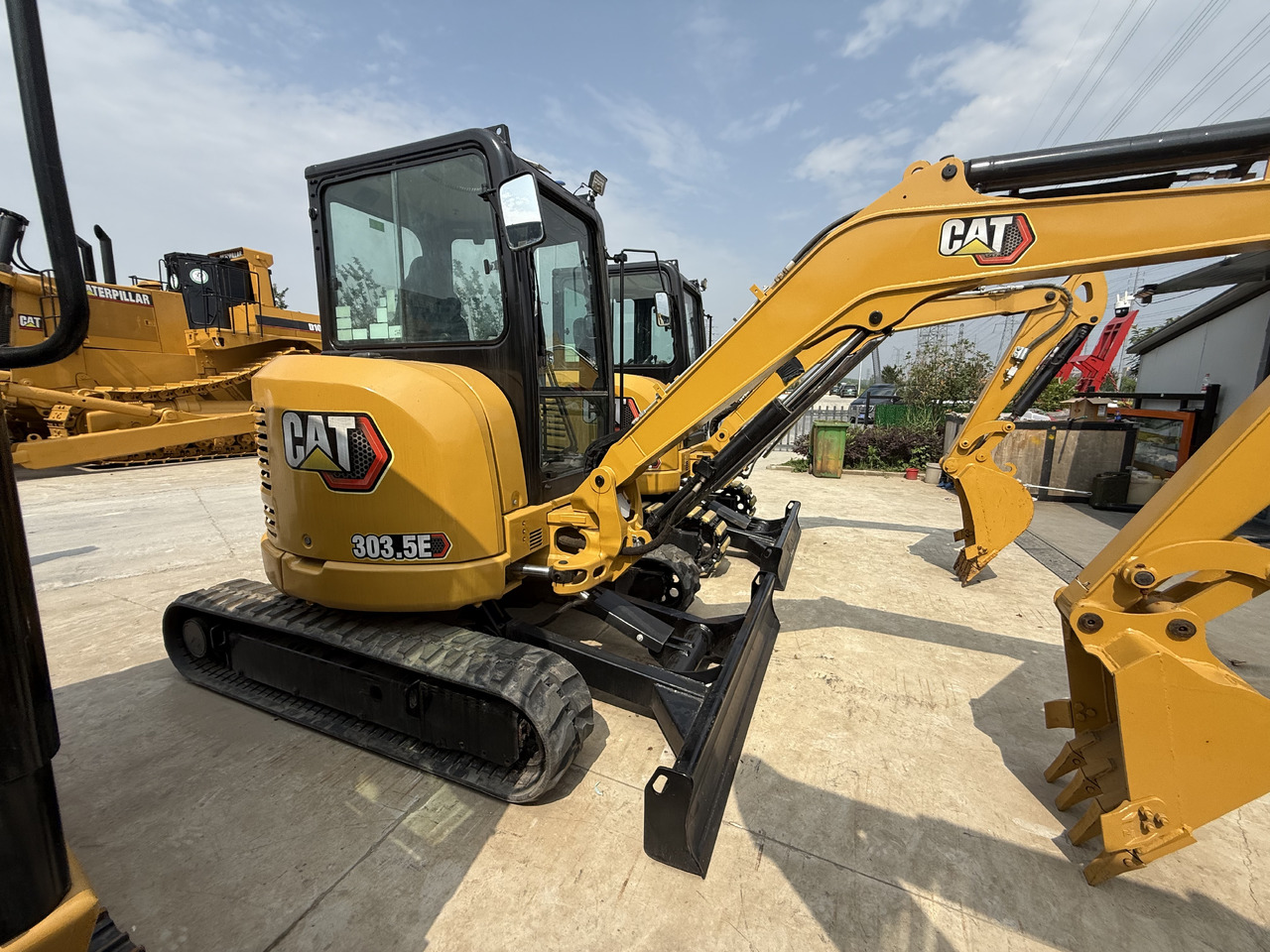 CATERPILLAR 303.5E - Miniexcavadora: foto 1 CATERPILLAR 303.5E - Miniexcavadora: foto 1