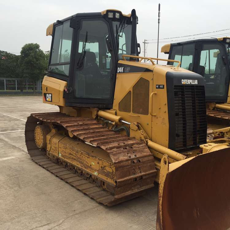 CATERPILLAR D4K - Bulldozer: foto 2 CATERPILLAR D4K - Bulldozer: foto 2