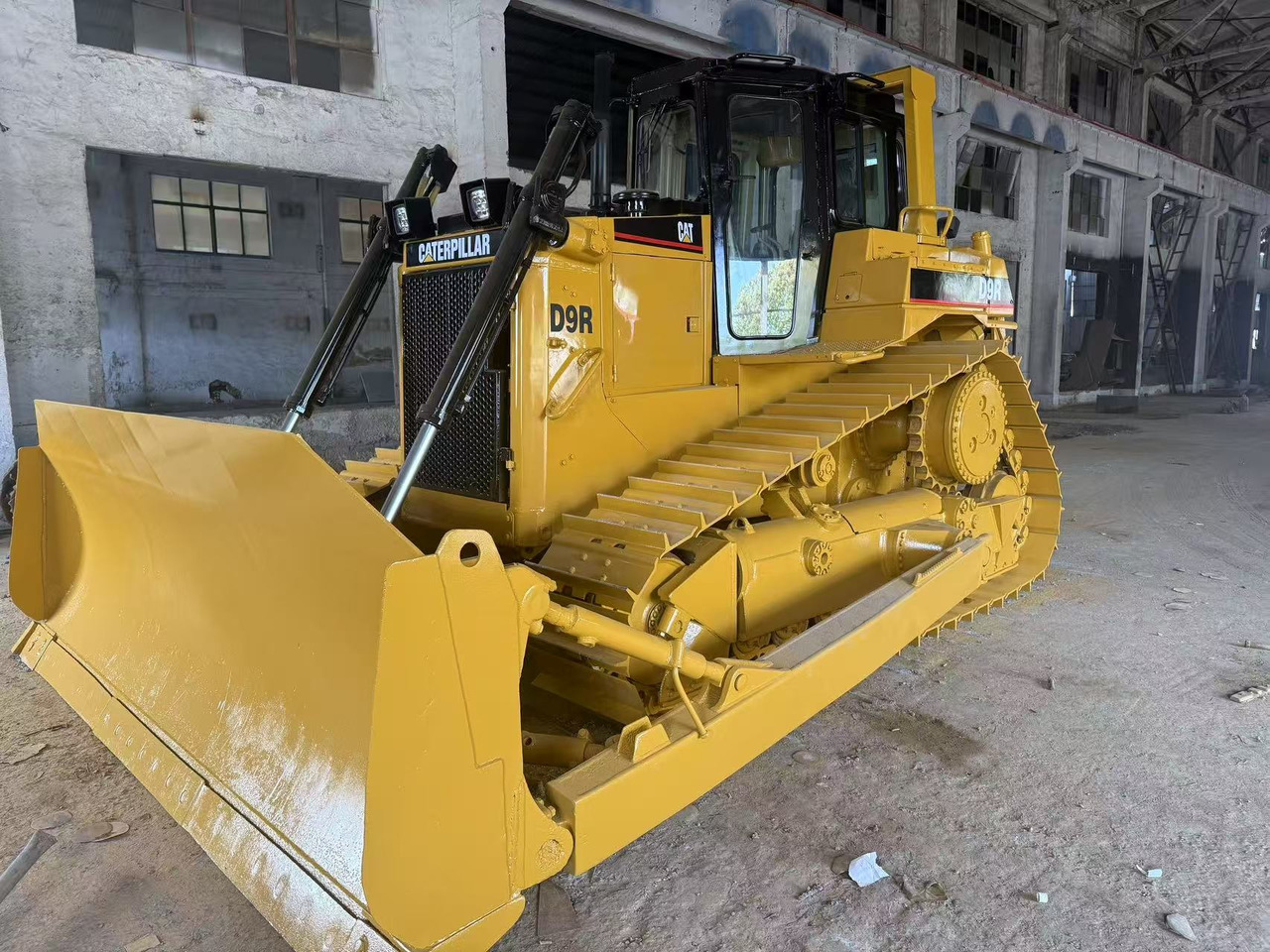 CATERPILLAR D9R - Bulldozer: foto 4 CATERPILLAR D9R - Bulldozer: foto 4