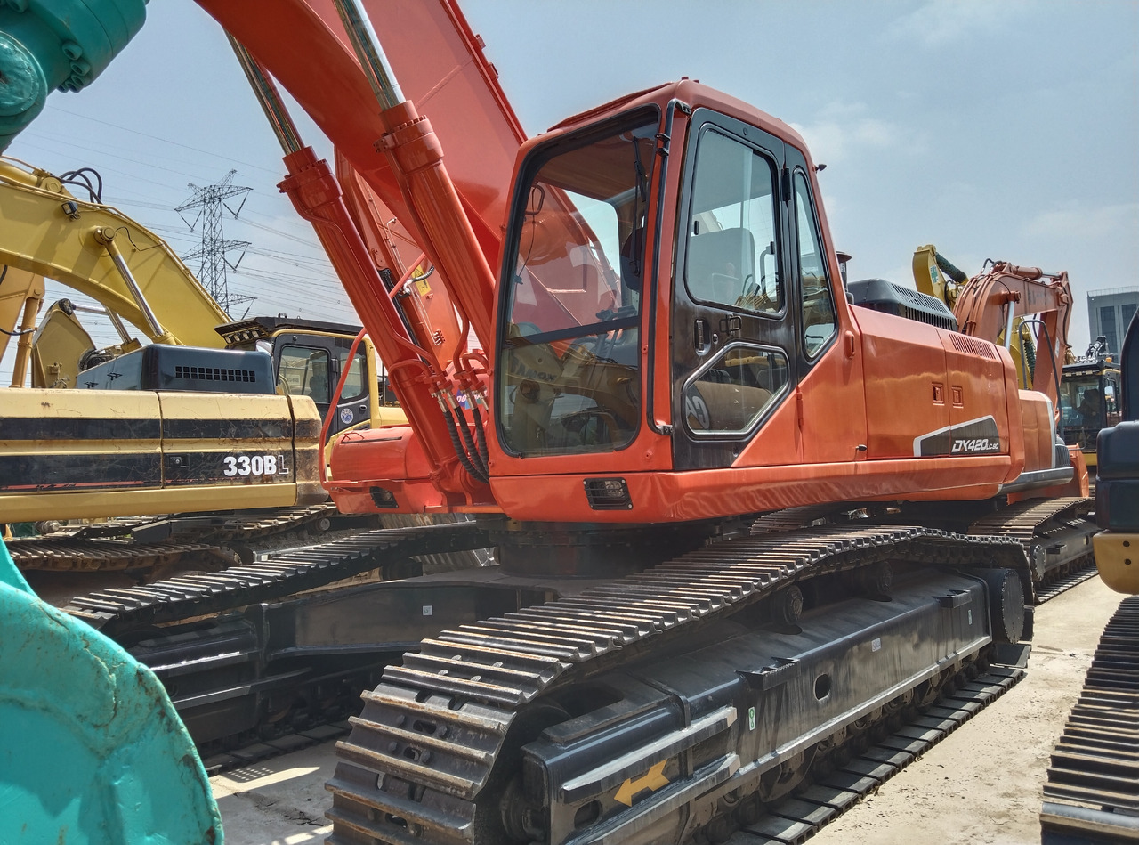 DOOSAN DX420LC-9C - Excavadora de cadenas: foto 1 DOOSAN DX420LC-9C - Excavadora de cadenas: foto 1