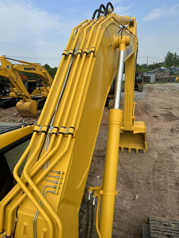 KOMATSU PC450-7 - Excavadora de cadenas: foto 3 KOMATSU PC450-7 - Excavadora de cadenas: foto 3