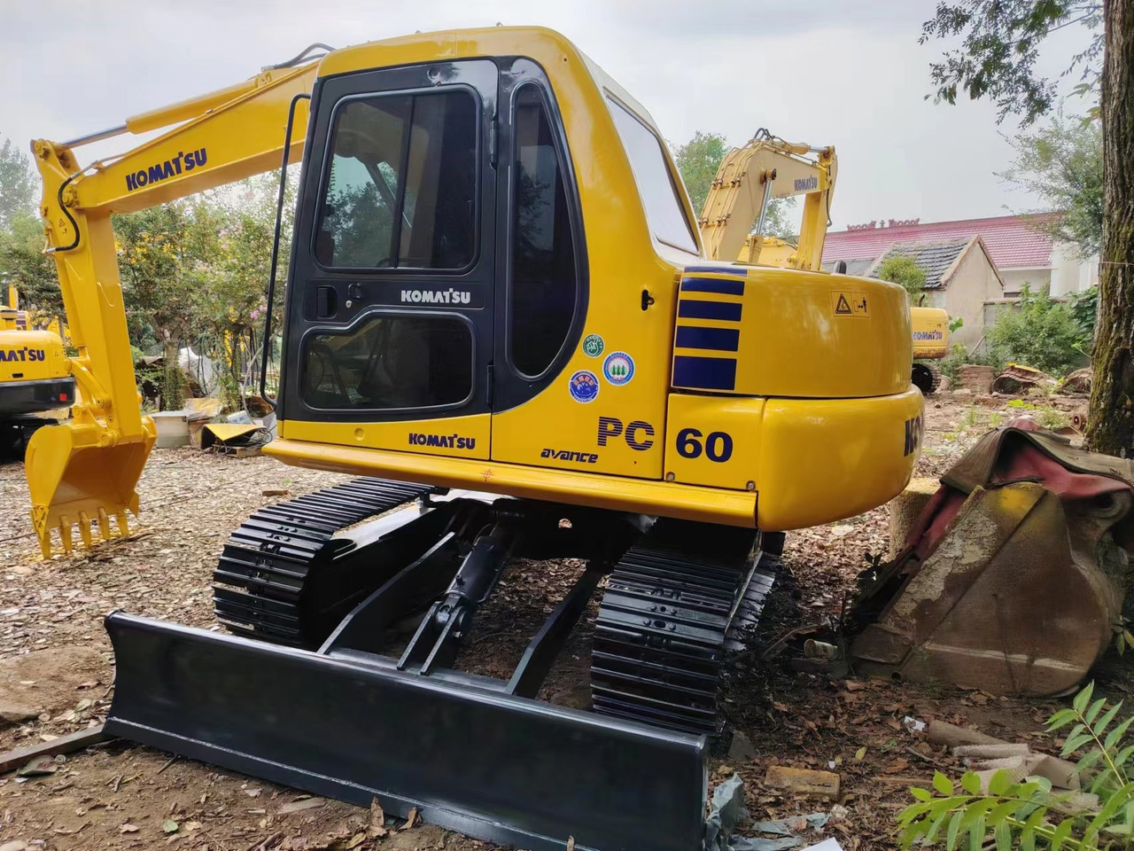 KOMATSU PC60-7 - Excavadora de cadenas: foto 2 KOMATSU PC60-7 - Excavadora de cadenas: foto 2