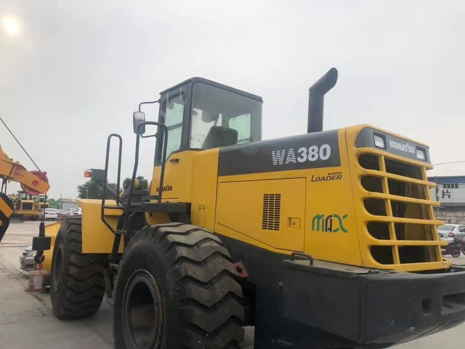 KOMATSU WA380-3 - Cargadora de ruedas: foto 2 KOMATSU WA380-3 - Cargadora de ruedas: foto 2