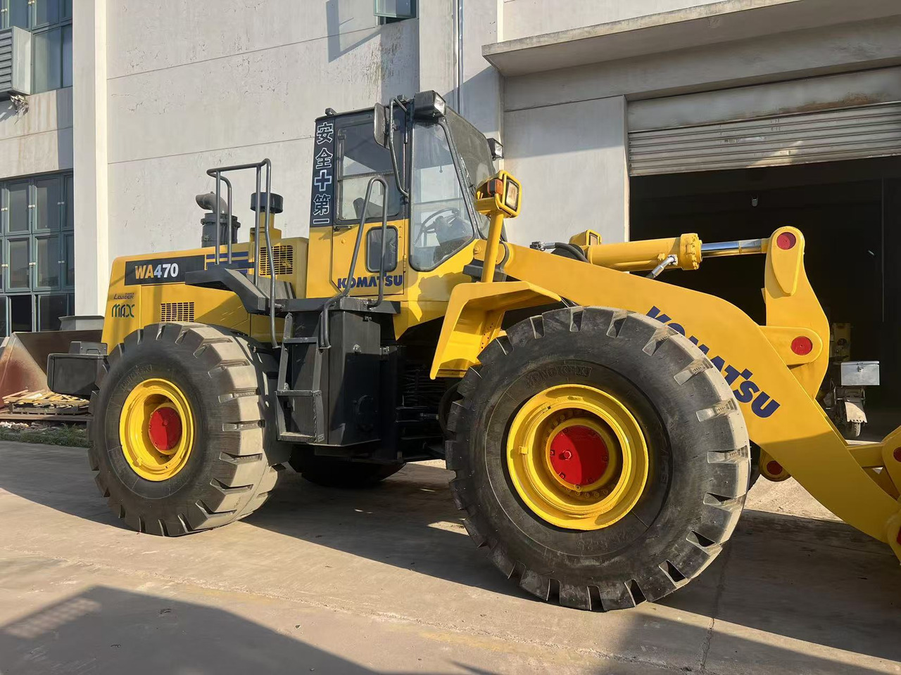 KOMATSU WA470-3 - Cargadora de ruedas: foto 4 KOMATSU WA470-3 - Cargadora de ruedas: foto 4