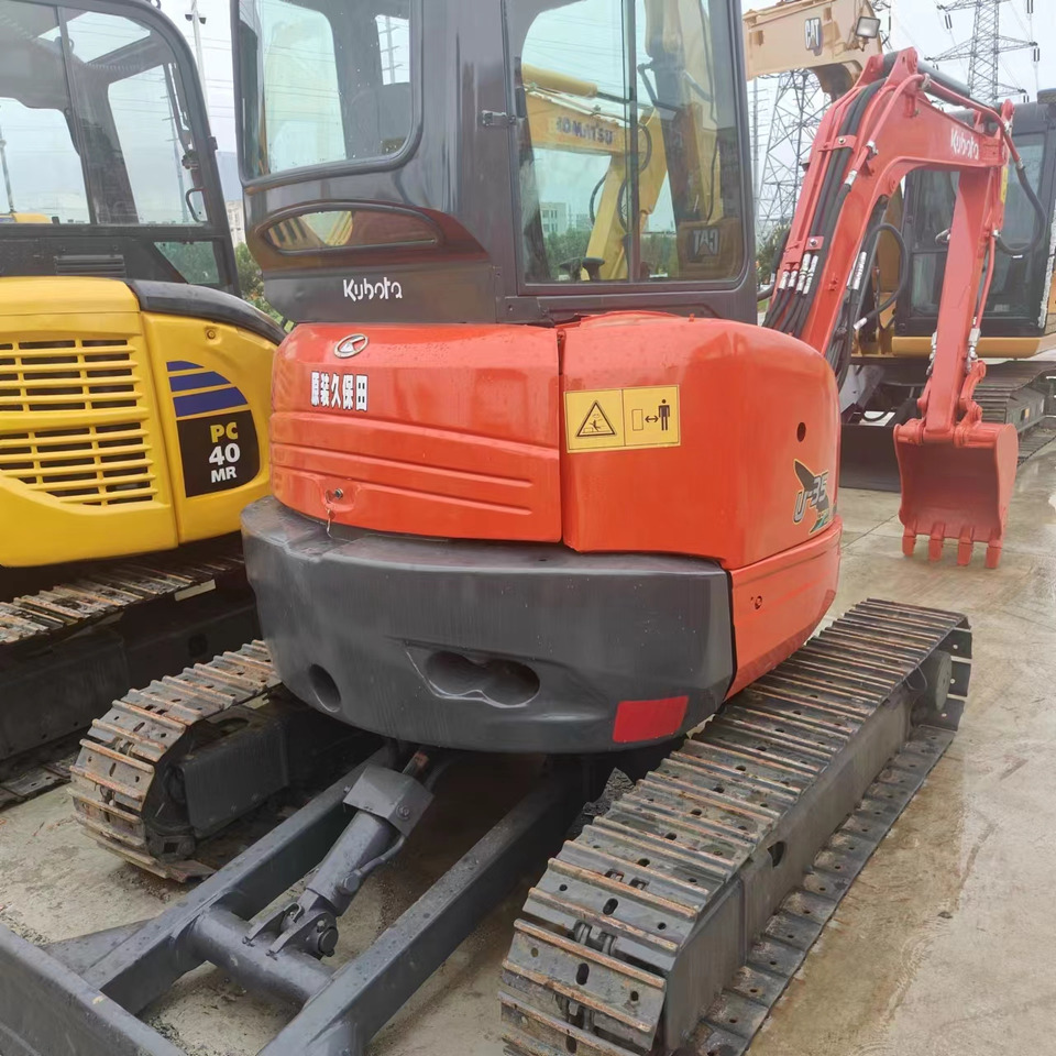 KUBOTA U35 - Miniexcavadora: foto 3 KUBOTA U35 - Miniexcavadora: foto 3