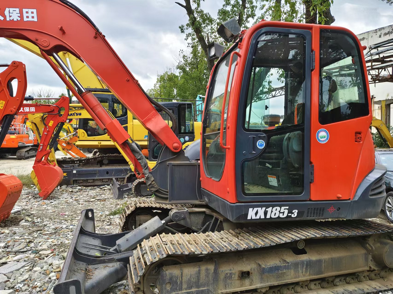 Kubota KX185-3 - Excavadora de cadenas: foto 2 Kubota KX185-3 - Excavadora de cadenas: foto 2