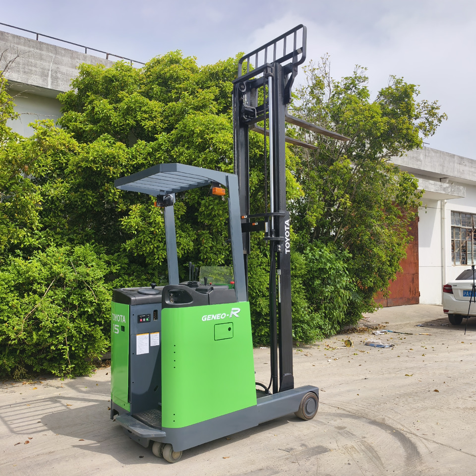 TOYOTA 7FBR15 - Carretilla elevadora eléctrica: foto 2 TOYOTA 7FBR15 - Carretilla elevadora eléctrica: foto 2