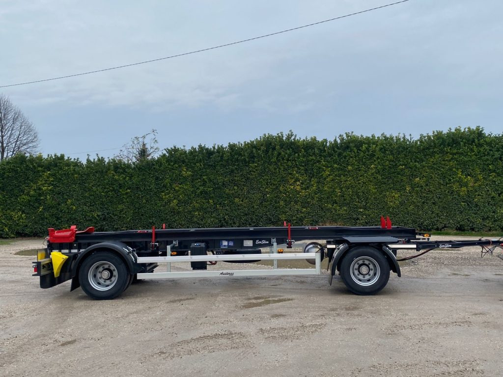 AUSTERAS RIMORCHIO NUOVO AUSTERAS SCARRABILE PNEUMATICO - Remolque multilift/ Portacontenedores de cadenas: foto 5 AUSTERAS RIMORCHIO NUOVO AUSTERAS SCARRABILE PNEUMATICO - Remolque multilift/ Portacontenedores de cadenas: foto 5