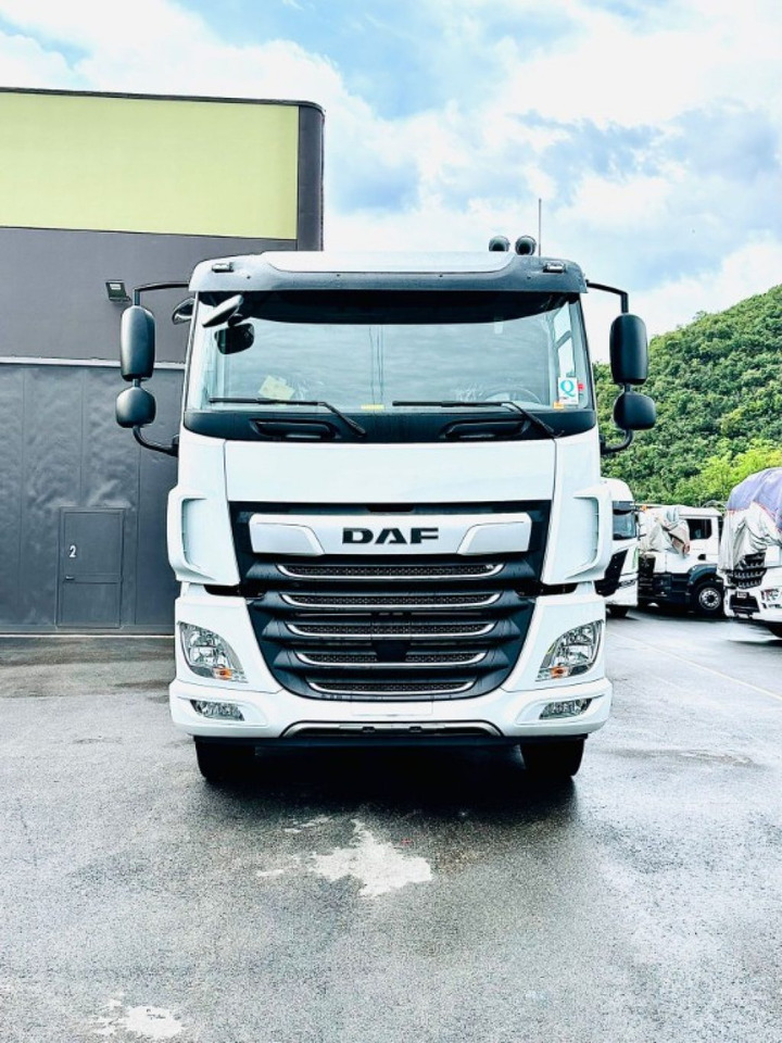 DAF CF85 NUOVO SCARRABILE - Multibasculante camión: foto 2 DAF CF85 NUOVO SCARRABILE - Multibasculante camión: foto 2