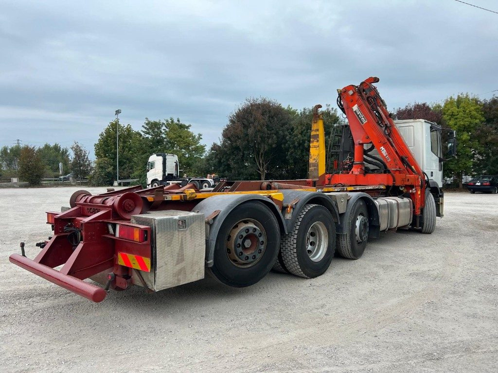 IVECO 260E43 EUROTECH USATO SCARRABILE CON GRU - Multibasculante camión: foto 3 IVECO 260E43 EUROTECH USATO SCARRABILE CON GRU - Multibasculante camión: foto 3