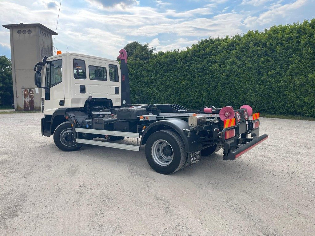 IVECO EUROCARGO 120E22 SCARRABILE - Multibasculante camión: foto 3 IVECO EUROCARGO 120E22 SCARRABILE - Multibasculante camión: foto 3