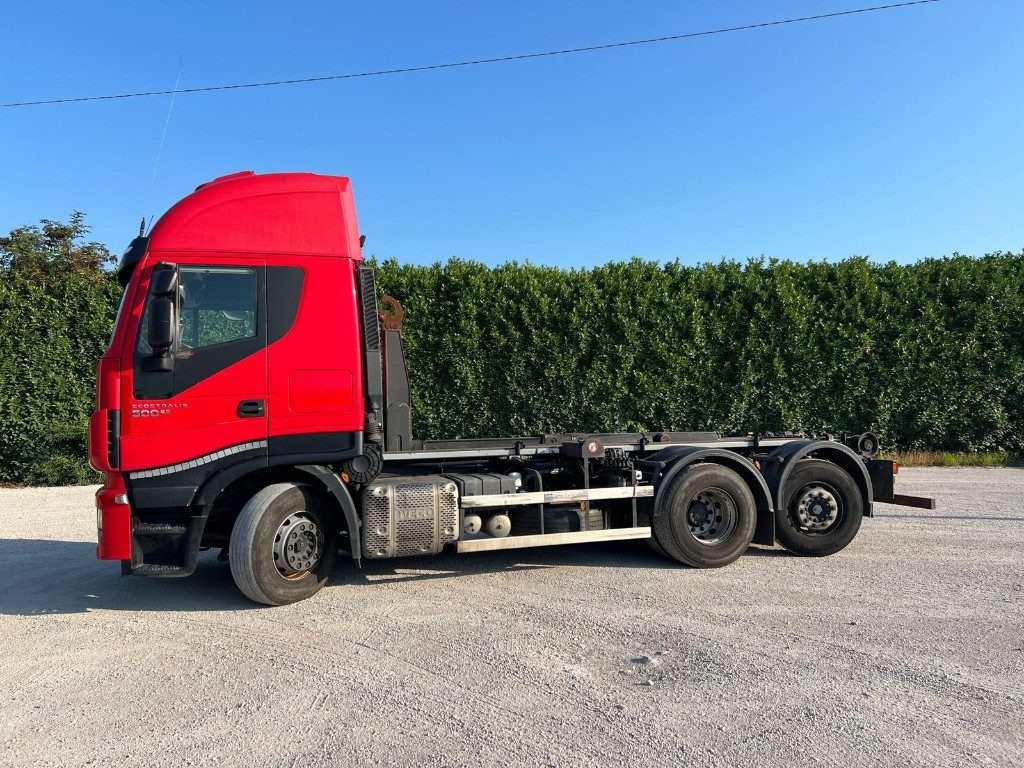 IVECO STRALIS 500 SCARRABILE - Multibasculante camión: foto 3 IVECO STRALIS 500 SCARRABILE - Multibasculante camión: foto 3